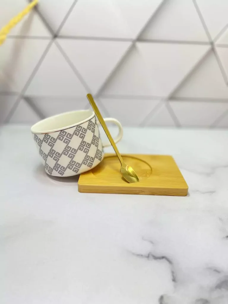 ست فنجون و زیره چوبی