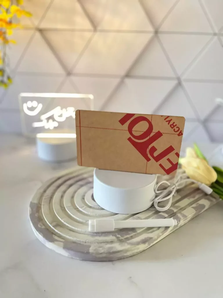 تابلو یادداشت چراغ دار