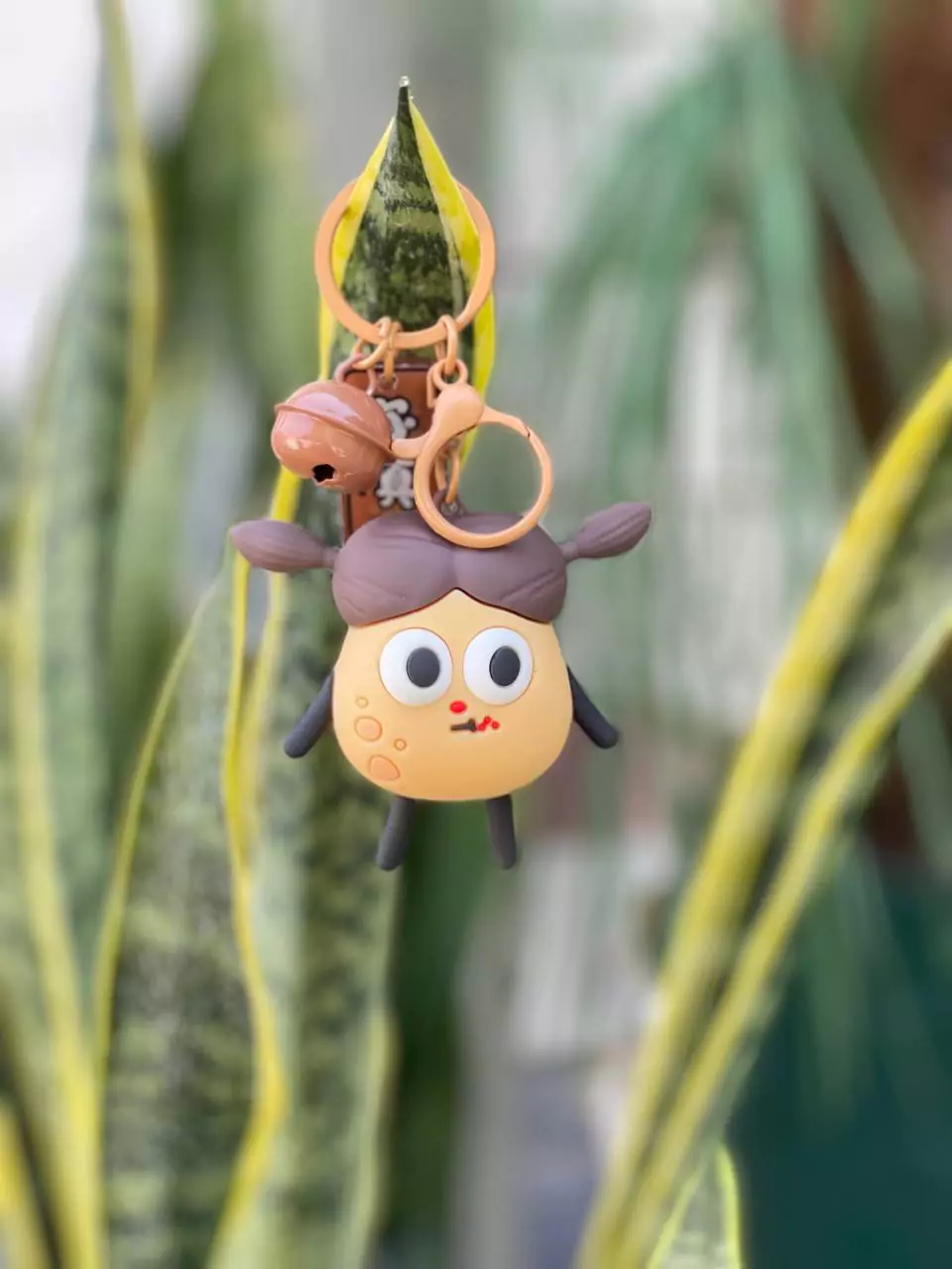 جاسویچی لب پروتزی