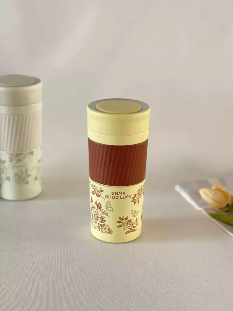 تراول ماگ دورسیلیکونی طرح گلی