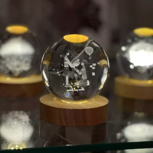 گوی کریستالی طرح دختر و پسر